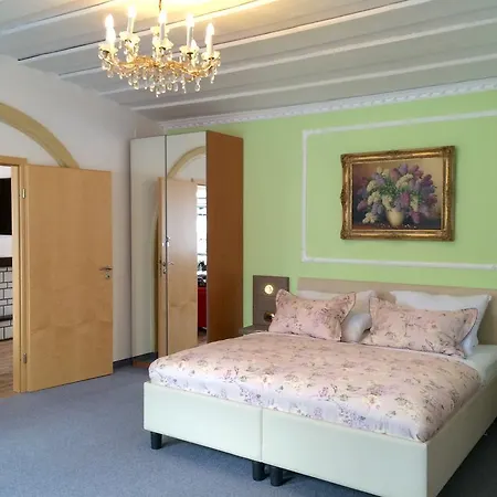 Apartamento Golden Gapa Central Family 8 *