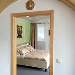 Апартаменты Golden Gapa Family 8 *