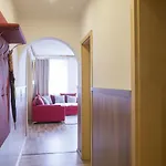 Golden Gapa Family 8 Апартаменты *