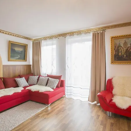 Golden Gapa Family 8